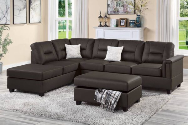 Sectional with reversible chaise