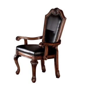 Elegant dining chair